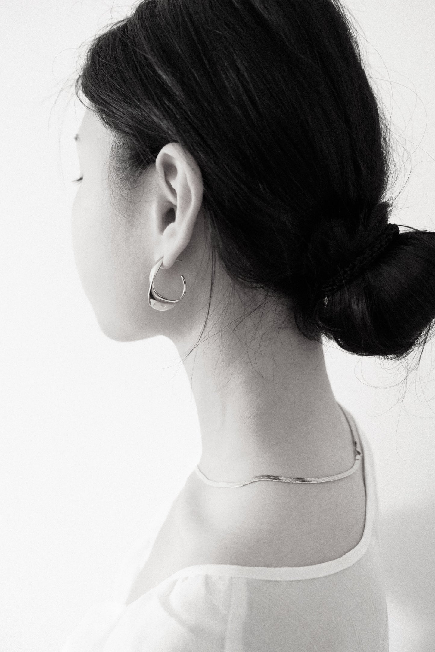 ALBA - SILVER SWIRL HOOP EARRINGS WATERPROOF