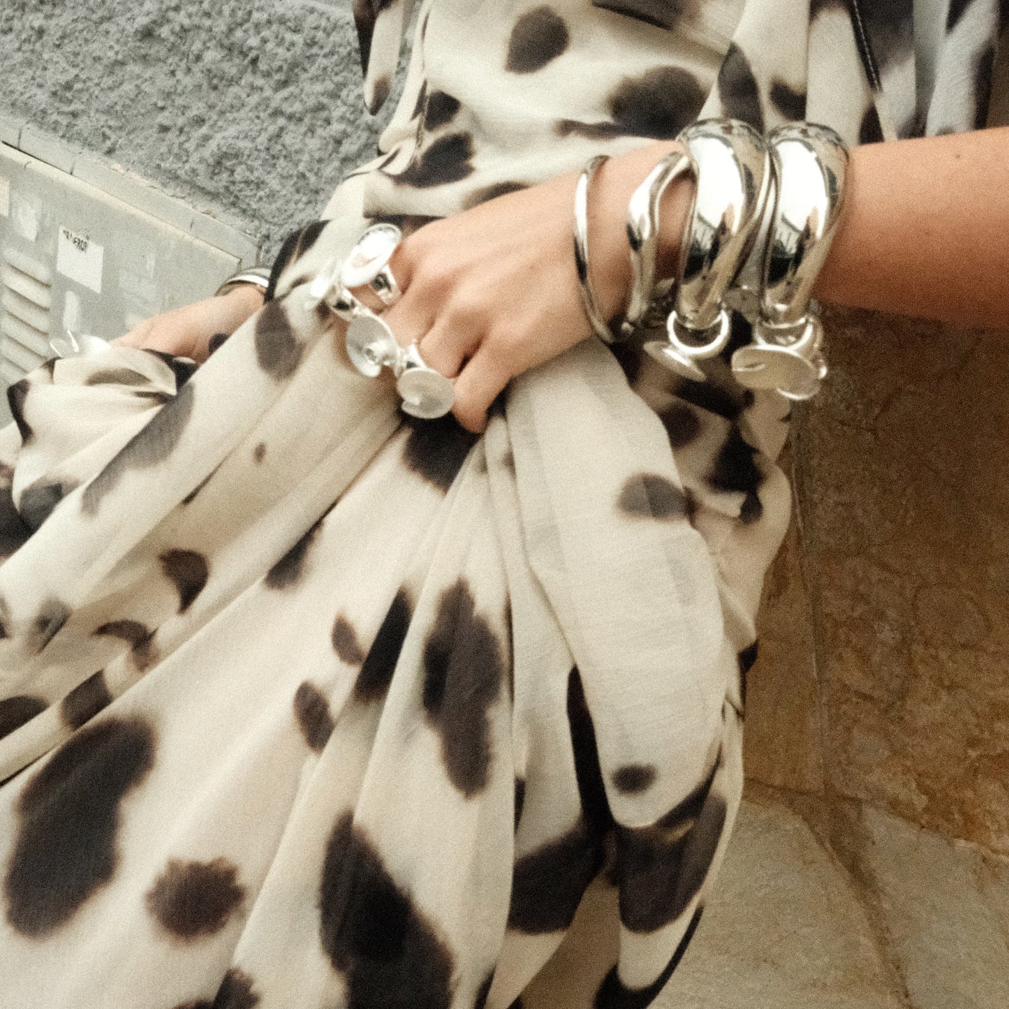 FLOR - SILVER BANGLE STAINLESS STEEL WATERPROOF