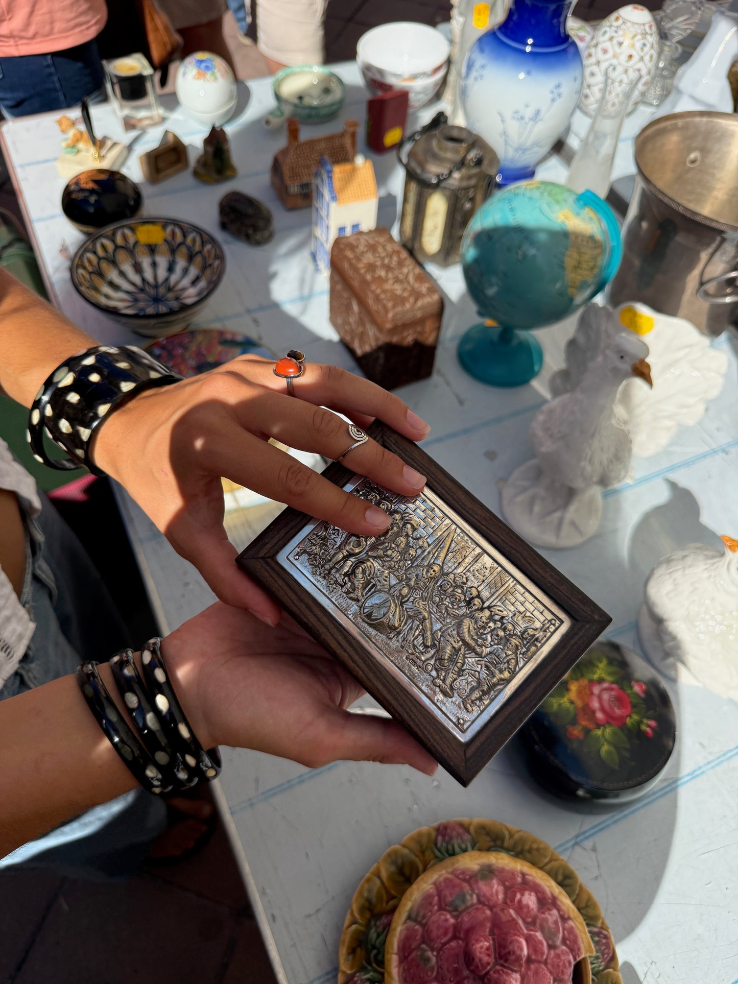 OCHNA - BUFFALO HORN BANGLE DOTS