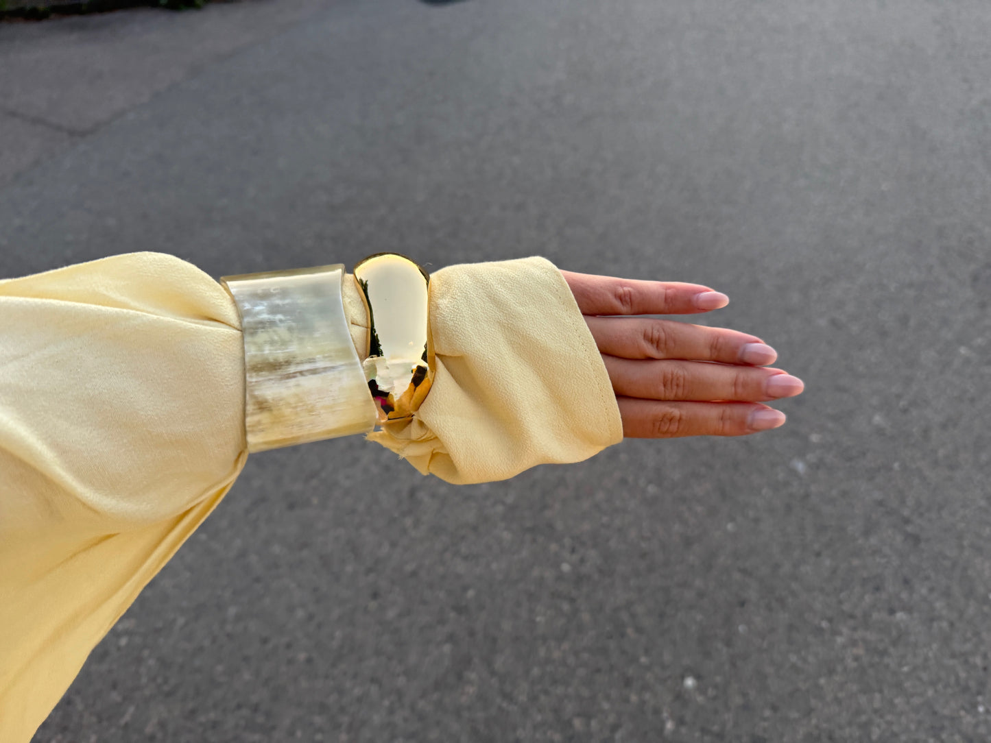 SAMBAC - BUFFALO HORN BANGLE