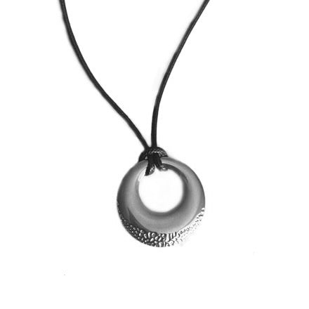 GARDENIA - SILVER RING NECKLACE STAINLESS STEEL BLACK BAND WATERPROOF