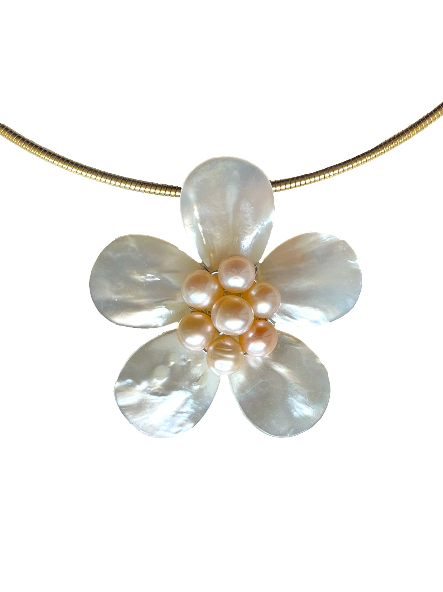 VINCA - FLOWER NECKLACE MADE OUT OF SHELL PEARLS WITH A GOLD NECKLACE WATERPROOF