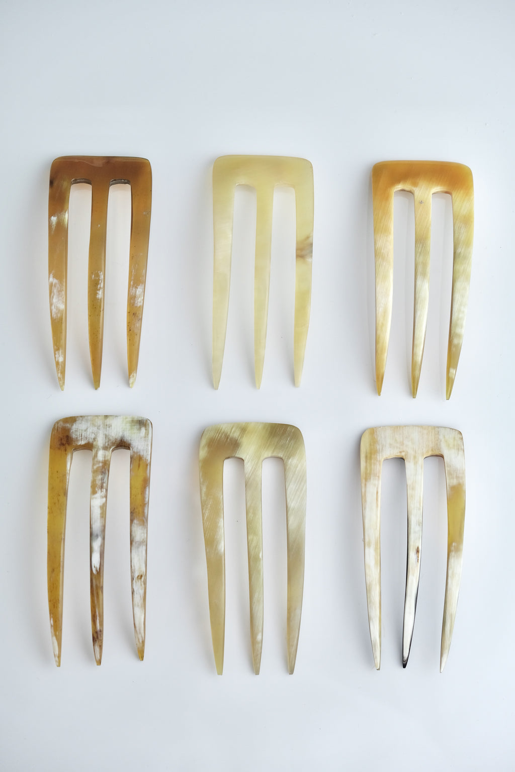 HAIR FORK - BUFFALO HORN LIGHT