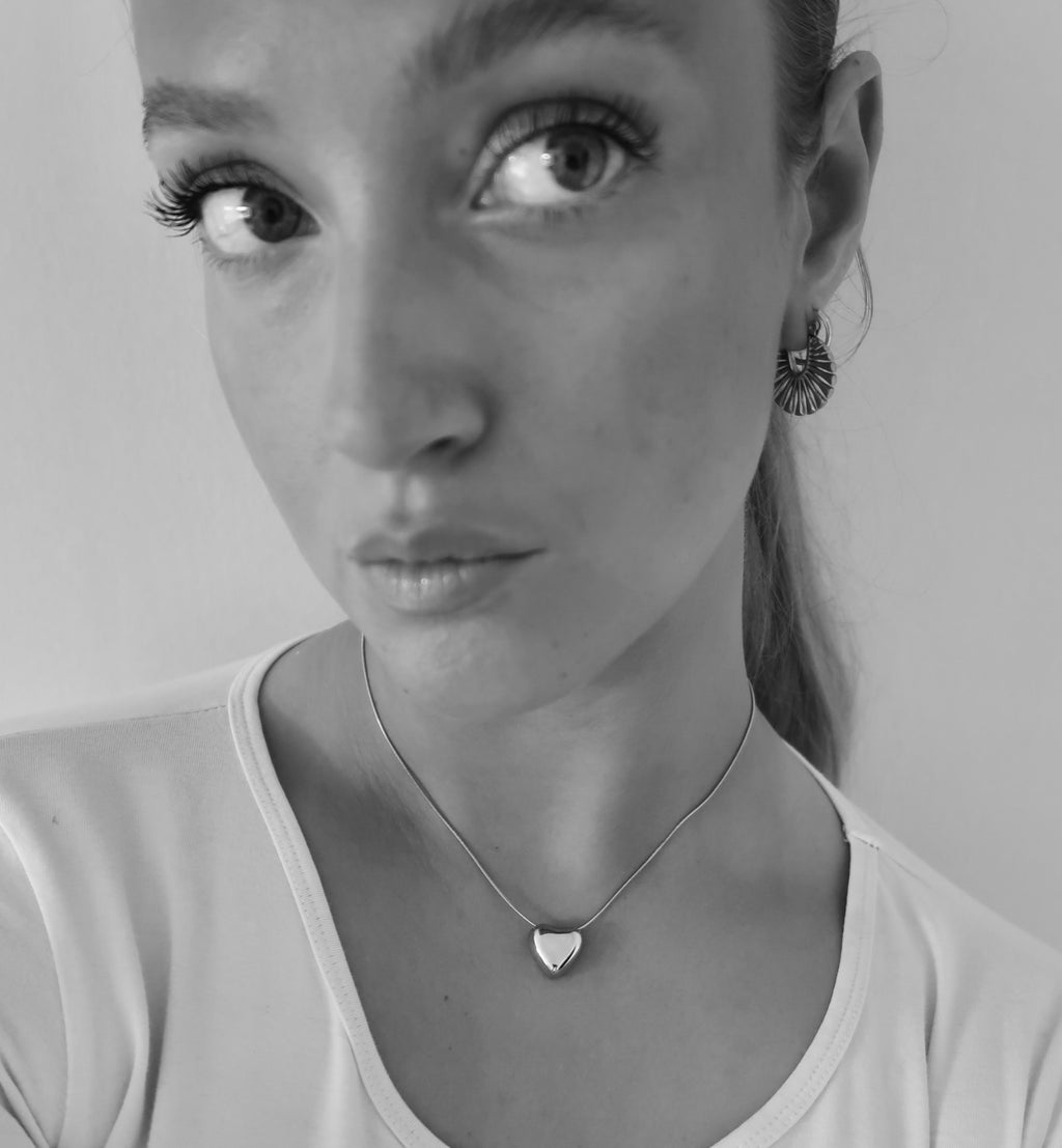 TULIP - SMALL SILVER HEART NECKLACE STAINLESS STEEL WATERPROOF