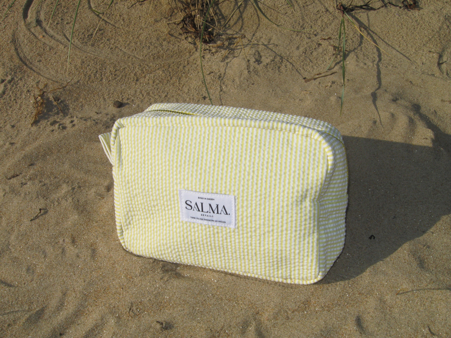 SAND - TOILETRY BAG FOR MAKEUP, SKINCARE ETC.