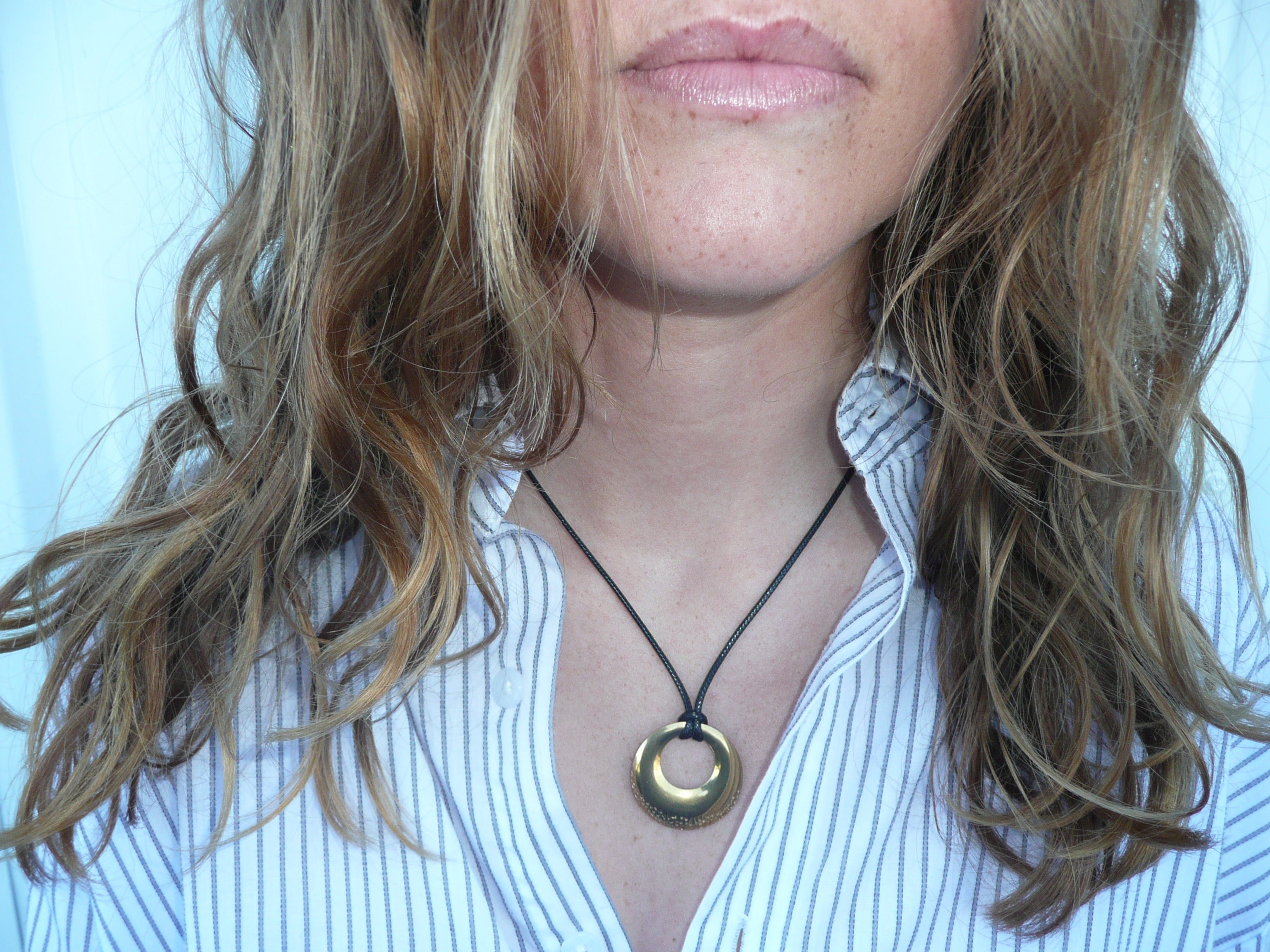GARDENIA - GOLD RING NECKLACE 18K GOLD PLATING WATERPROOF BLACK BAND